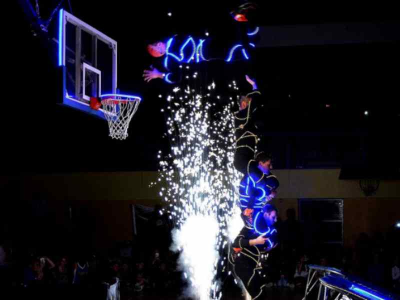 joueur de basket LED, joueurs LED, basketball, trampoline, trampoline LED