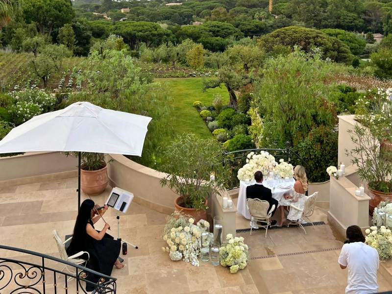 violoniste solo mariage, mariage Château de la Messardière, mariage Saint-Tropez, musique classique mariage, musicien de mariage, artistes Saint-Tropez, musique cérémonie mariage, musique romantique mariage, lieu de mariage luxueux, musique réception mariage